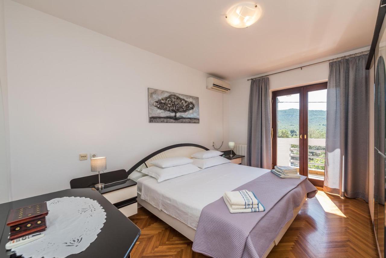Stedi Apartment Lukoran Esterno foto