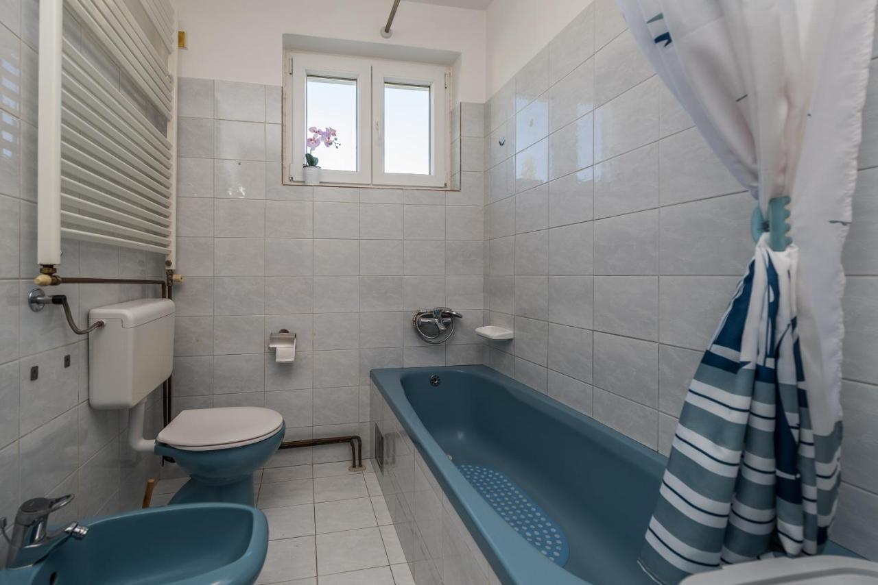 Stedi Apartment Lukoran Esterno foto