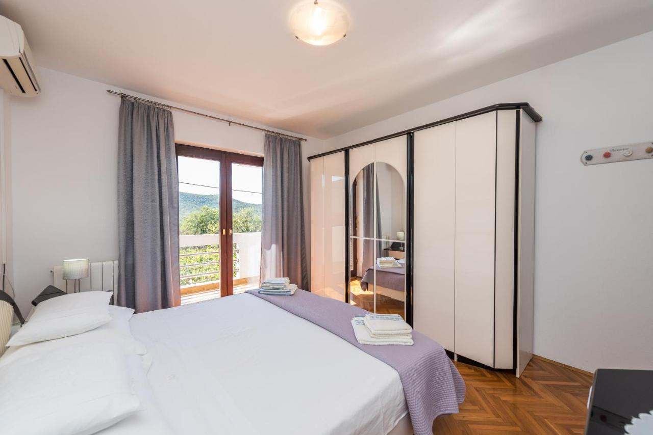 Stedi Apartment Lukoran Esterno foto