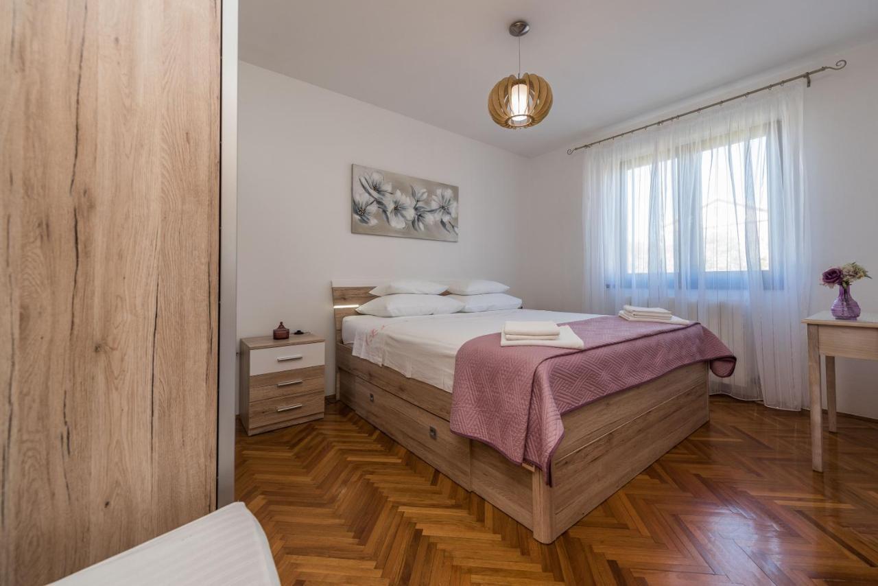Stedi Apartment Lukoran Esterno foto